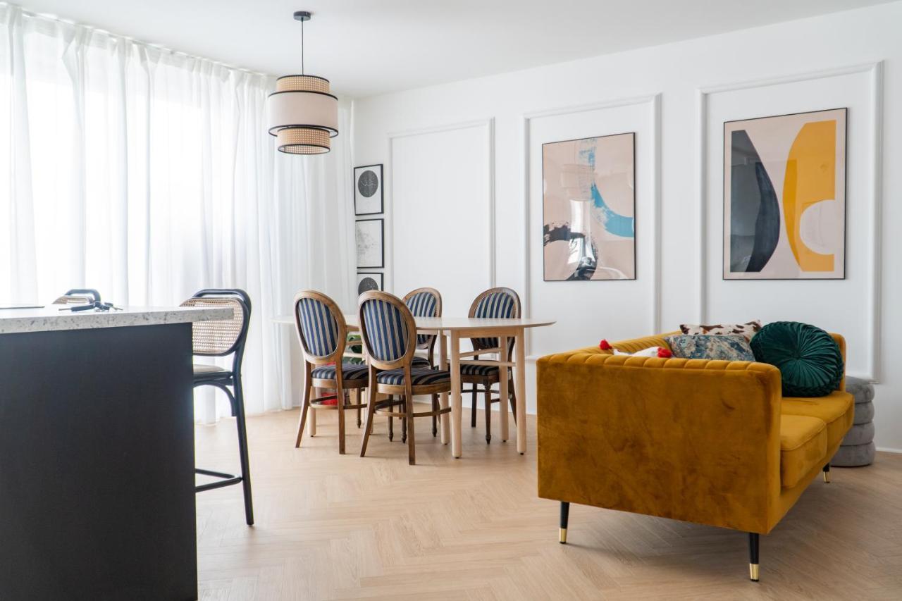 Old Town Gem Designer Apartment - Centre Location - Families - Remote Work Gdańsk Exteriör bild